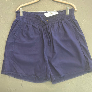 Zen linen shorts